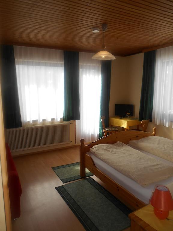 Gasthof Trattner Pension Waldhof Sankt Peter am Kammersberg Kamer foto